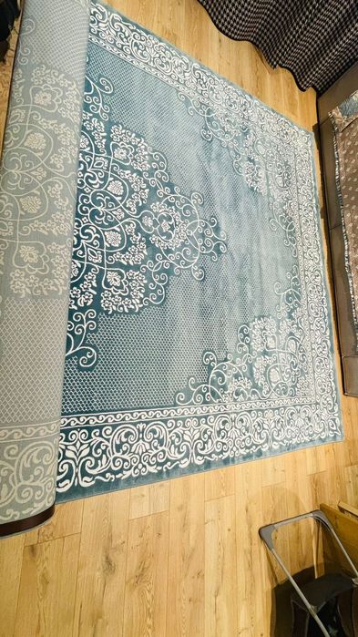 Ковер абсолютно новый