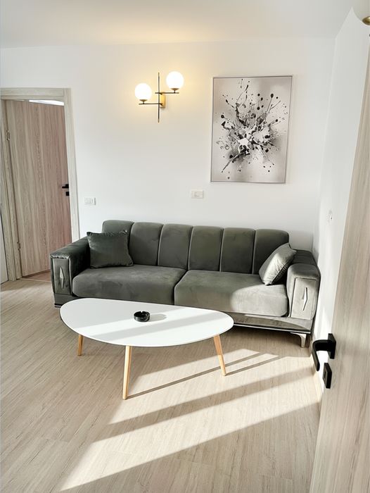 Inchiriez apartament cu 2 camere in regim hotelier