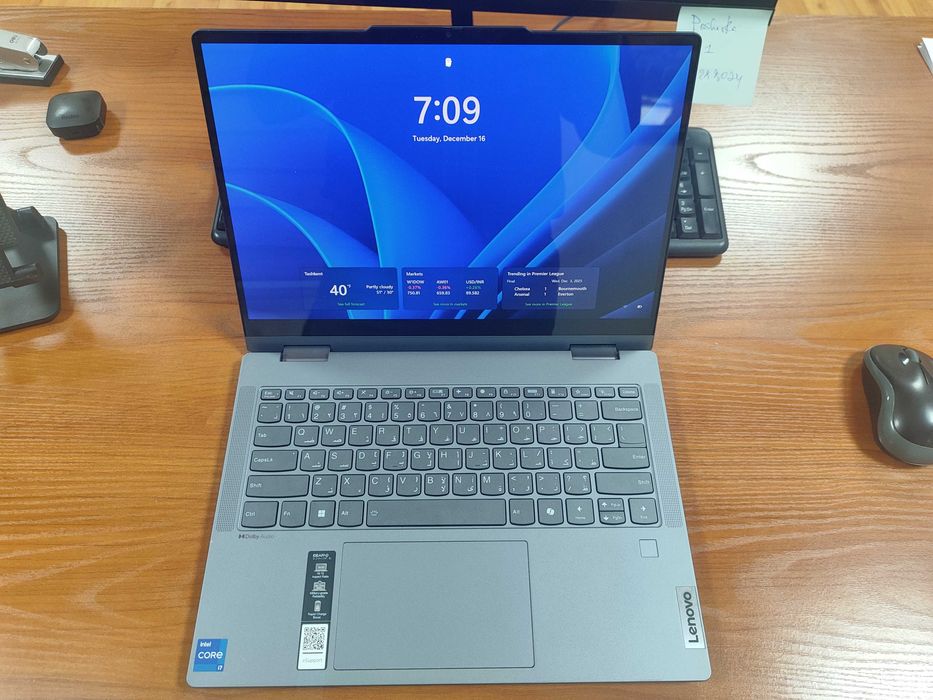 Lenovo IdeaPad 2in1 Noutbuk, i7H, AMOLED