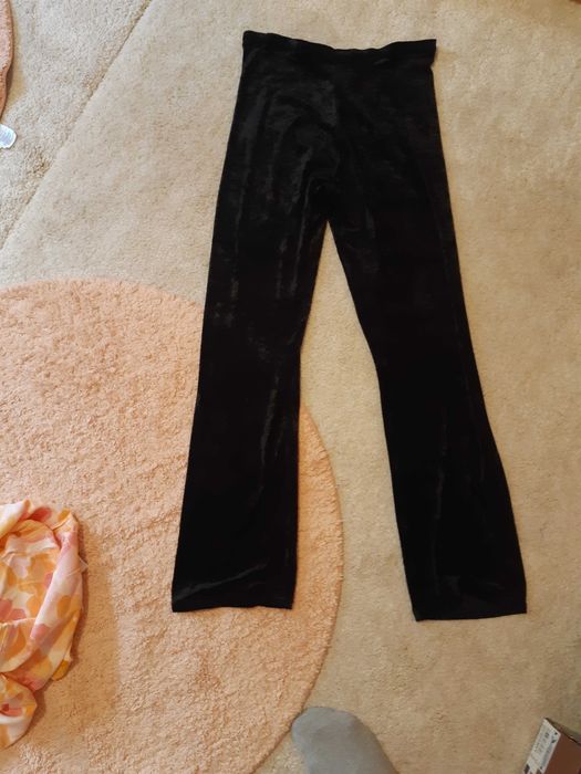 pantaloni de catifea mulati