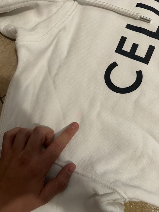 Худи Celine със лек дефект