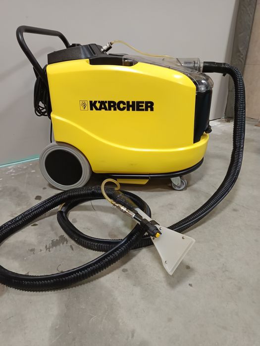 Екстрактор Karcher Puzzi 300