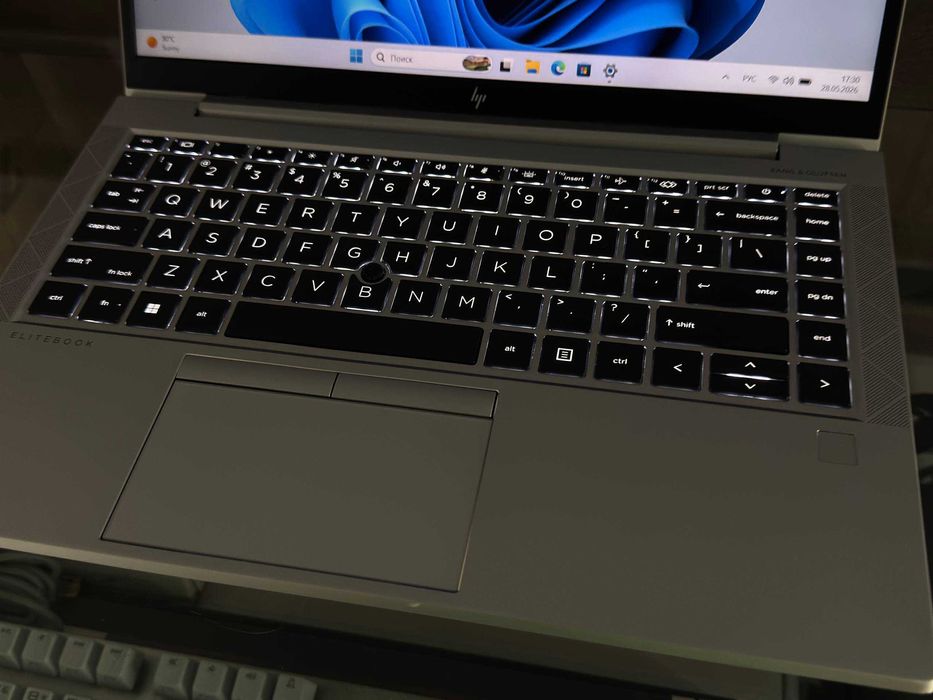 HP ELITEBOOK 840 G8 Core i7-1185G7 ram 16 ssd 256 СИМ LTE