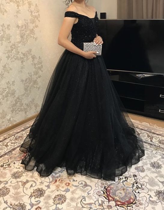 Продам выпускное платье