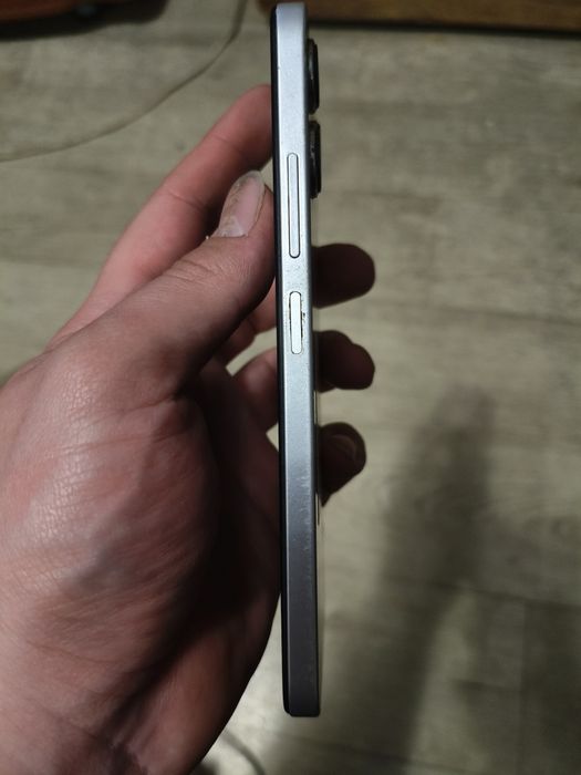 Ксяоми, редми нот 12