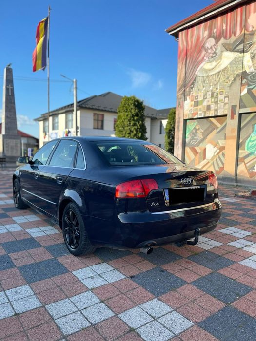 Vând audi a 4 b 7 2007 1.6 benzina
