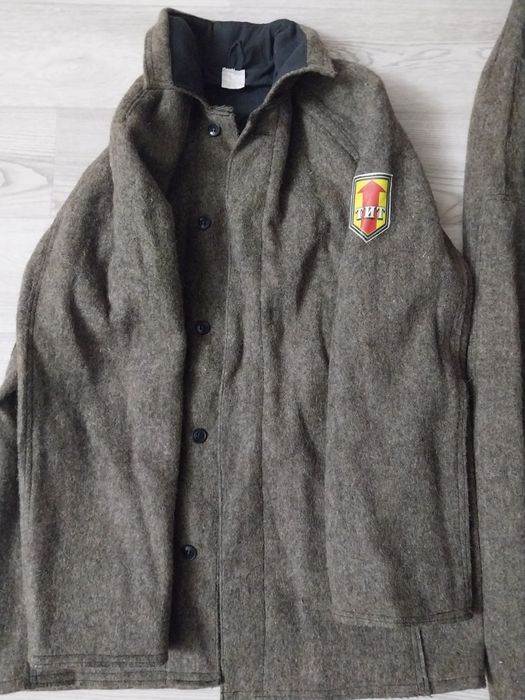 Продам суконный костюм