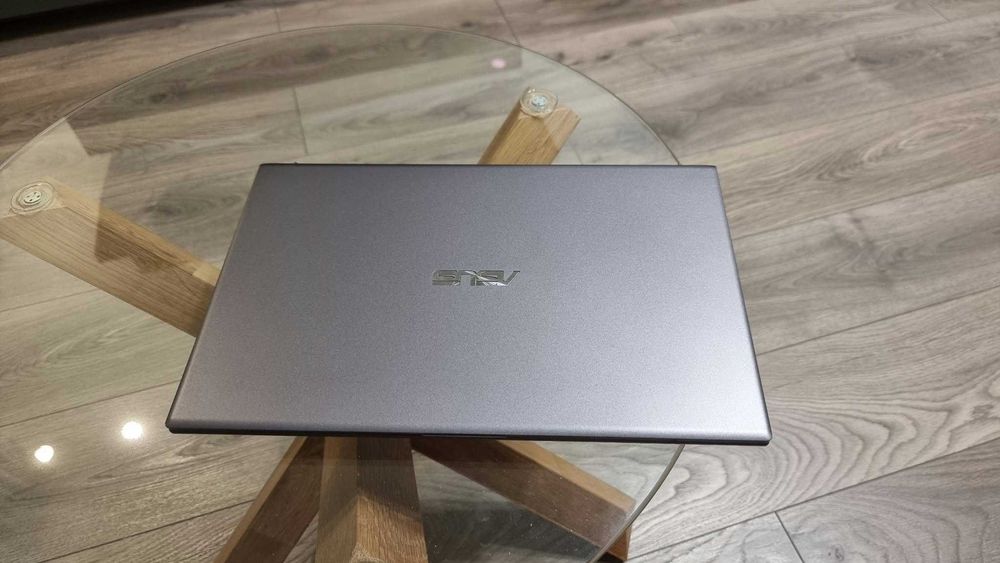 Laptop ASUS Vivobook 3500U