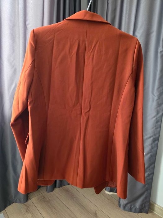 Сака и блузи втора употреба