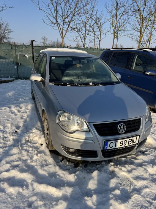 Se vinde polo an fabricatie 2008! Motor benzina 1 ,2