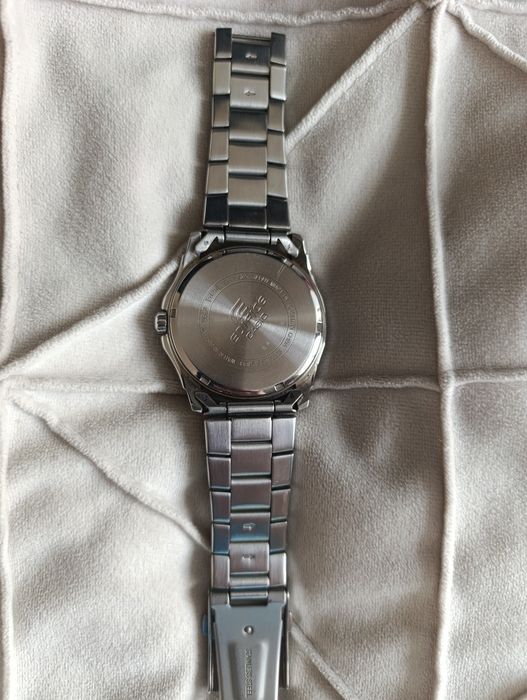 Часовник Casio Edifice