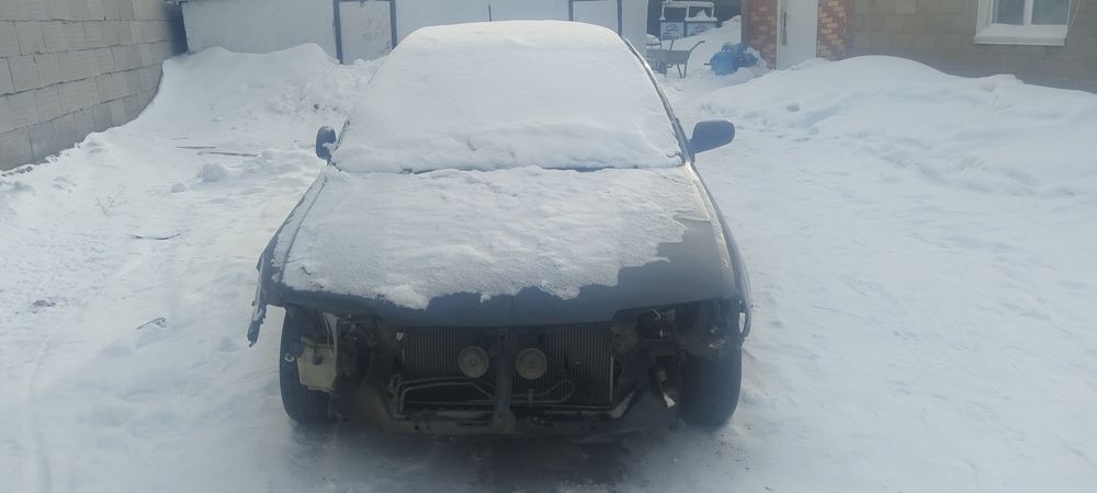 Нисан примера р10