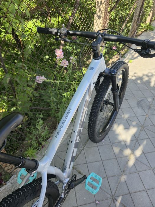 Trek Procaliber 8 29 цола M размер 1х12 XT , Rockshox Recon 140mm Проходни оси Като нов
