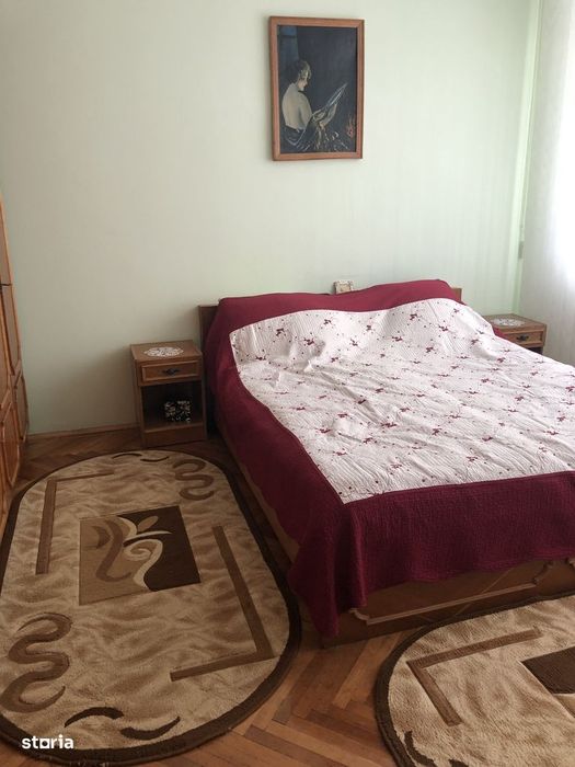 Apartament 3 camere mare, curat lift nou, zona linistita — fotografia 1