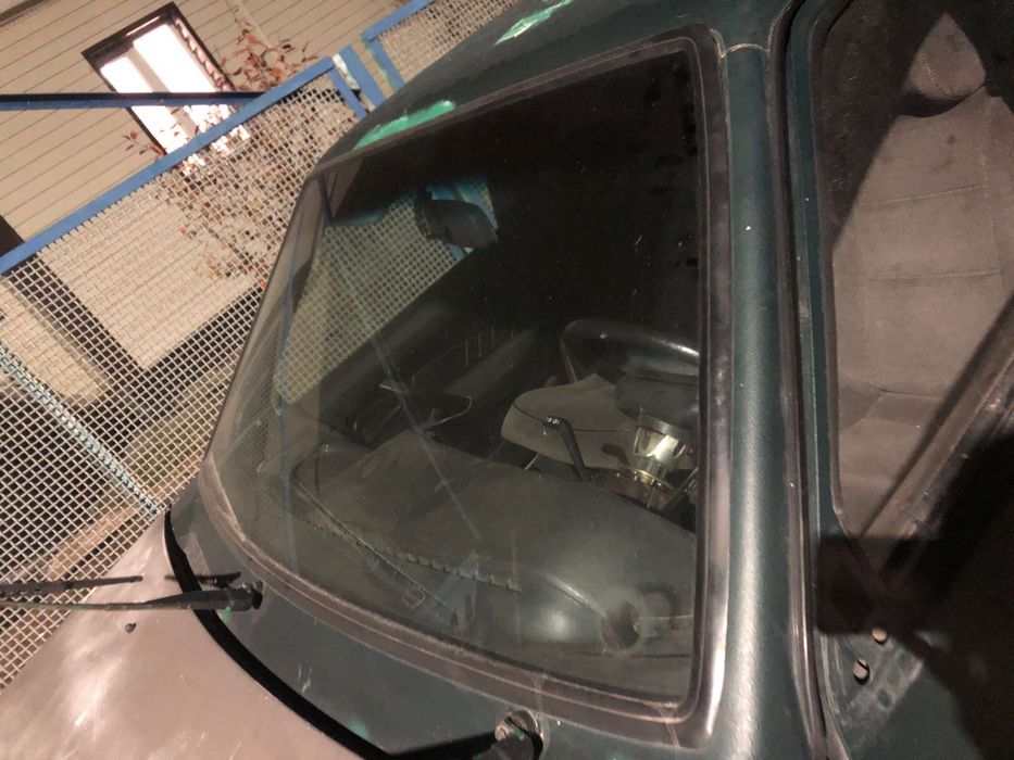 Продам лобовое стекло ваз