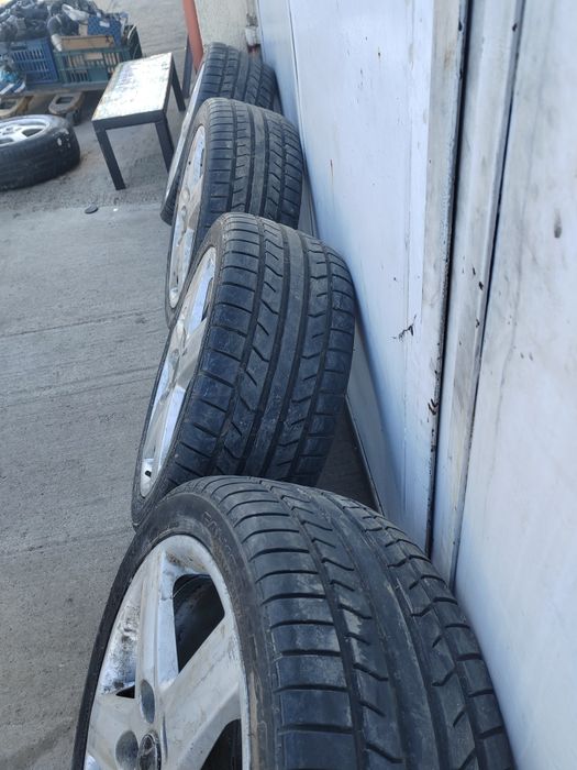 Vând roți complete r17 5x112