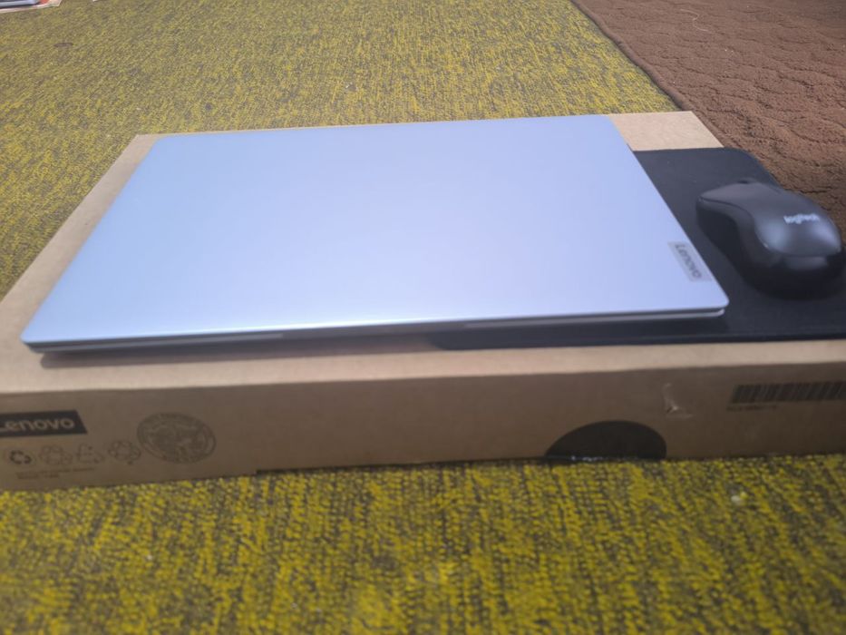 Ноутбук холати янги куп ишламаган