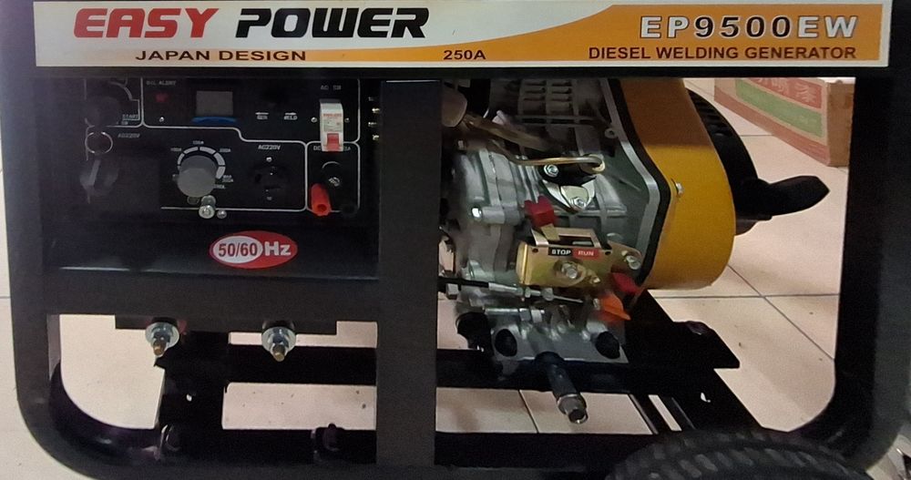 Дизельный сварочный генератор 8 кВт 250A