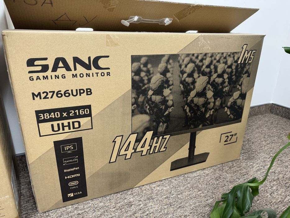 Монитор 4К продаю