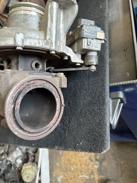 Турбо GTB2256 за бмв ф10 ф11 ф15 ф16 ф25 ф26 ф30 ф31 3.0d 258кс