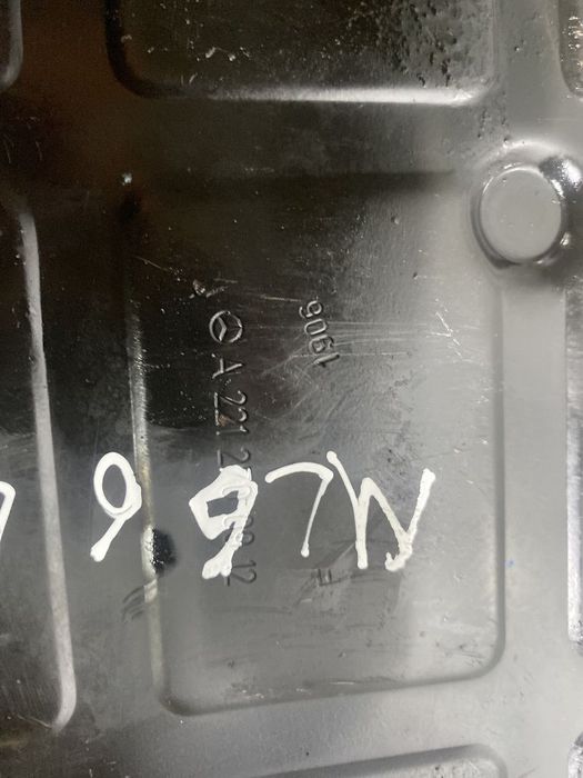 Capac distributie Mercedes ML W164 3.0 D 2005 - 2008 642.940 (664) CUTIE VITEZE ...