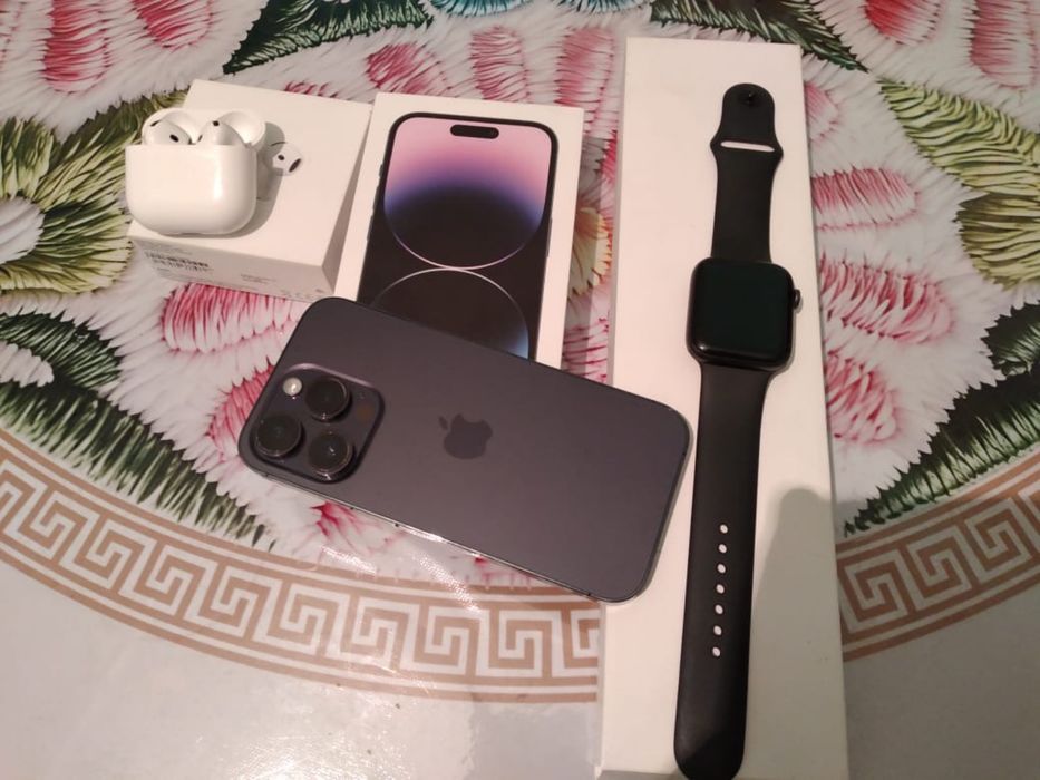 iPhone 14 pro  с комплектом
