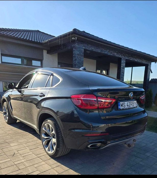 Auto Bmw X6 2016
