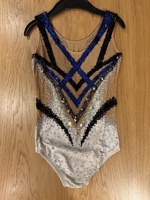 Трико за художествена гимнастика