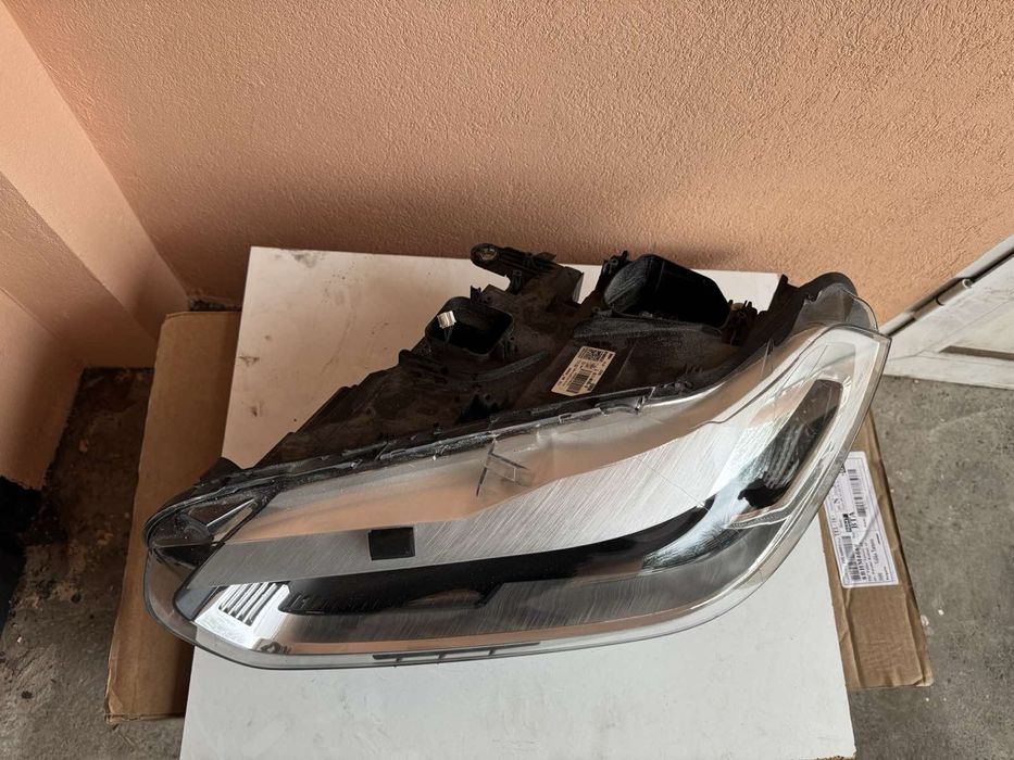 Фар за БМВ/BMW X2 F39