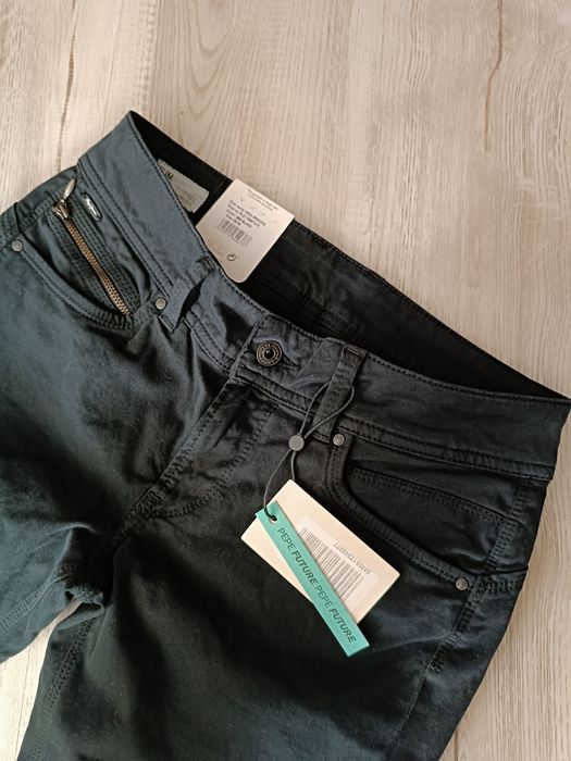 Blugi +cămașă noi..