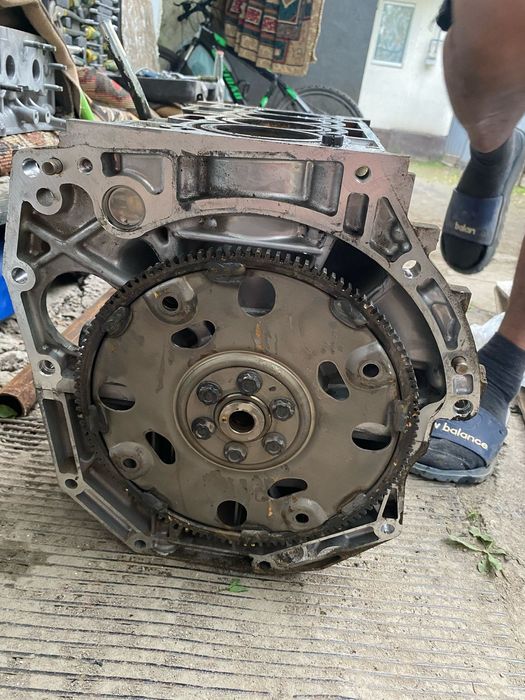 Блок цилиндра HR15