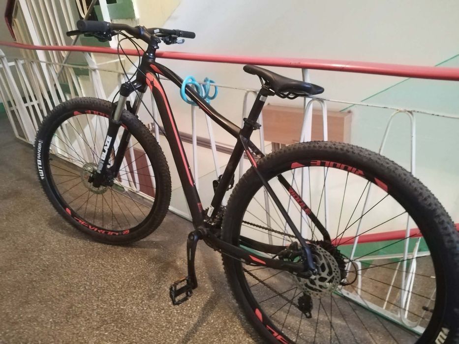 Bicicleta de vanzare