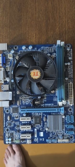 Материнка Gigabyte 1155 сокет