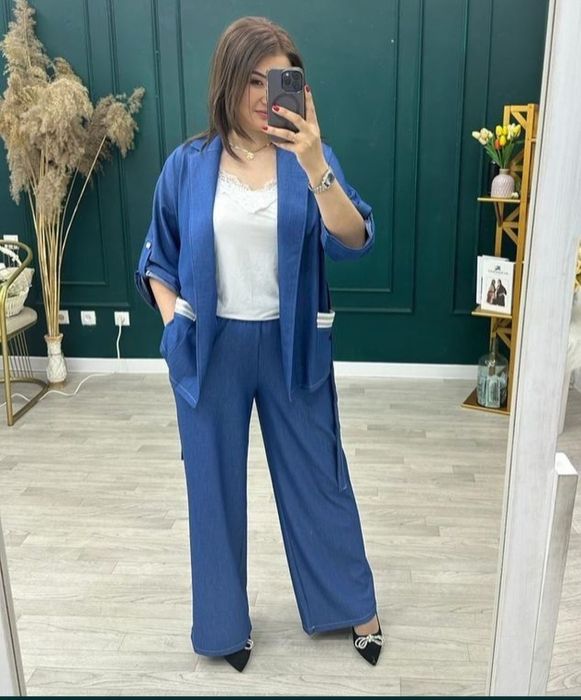 Двойка тонкий джинсы