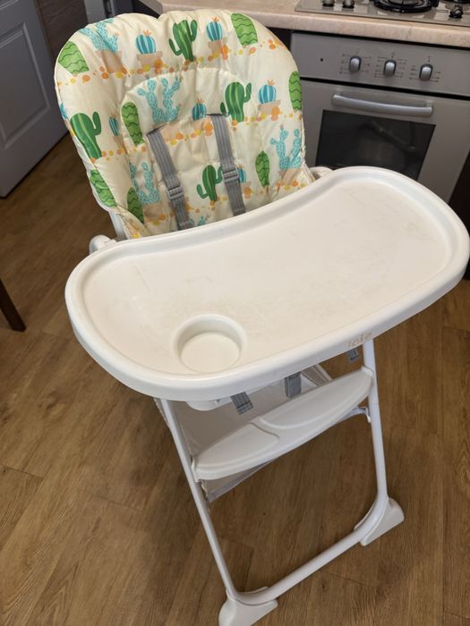 Стульчик для кормления Joie snacker