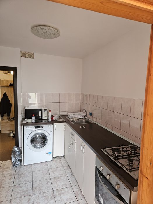 Inchiriez apartament cu o cameră , Tătărași Sud