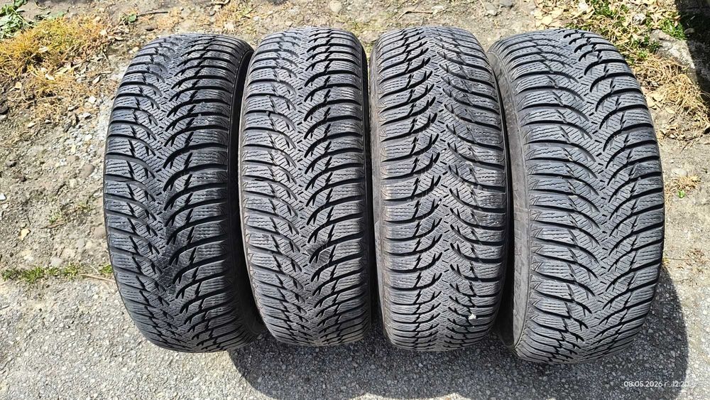 Зимна гума Kumho WP51 WinterCraft 195/65R15 91T