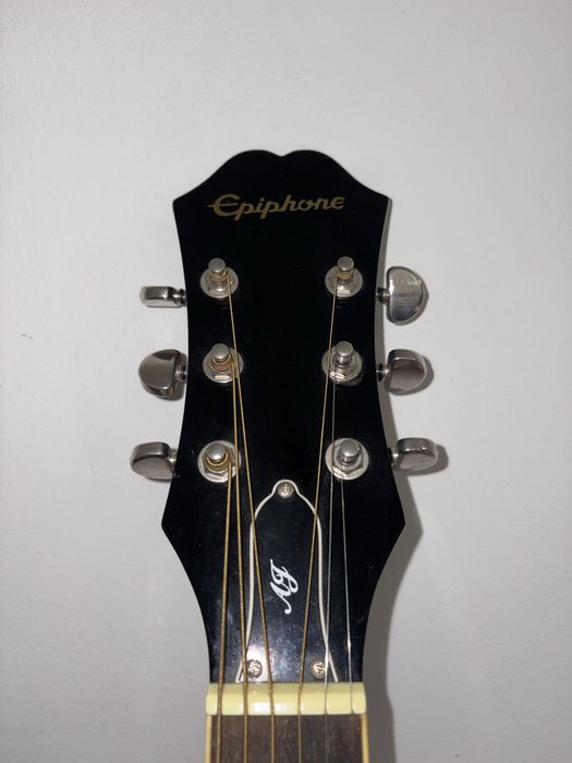 Chitara acustica Epiphone