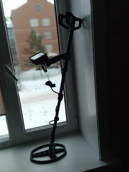 Продам металлоискатель