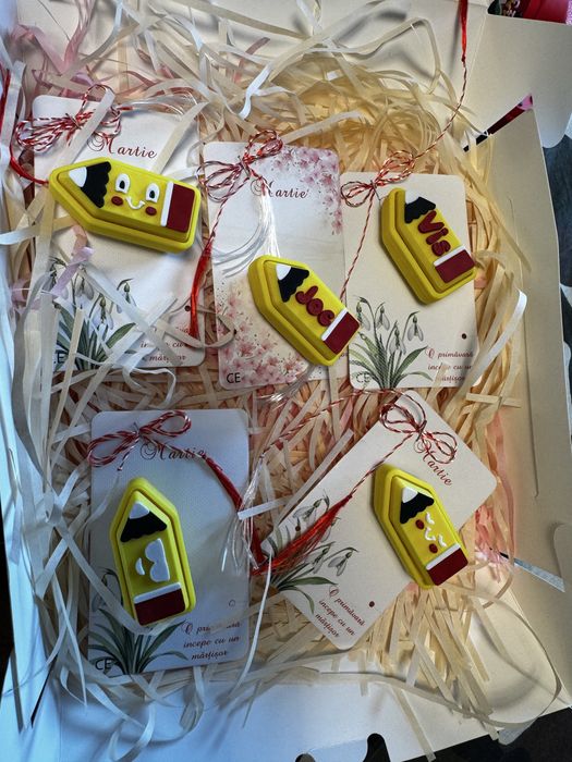 Martisor tip breloc cu sistem antistres