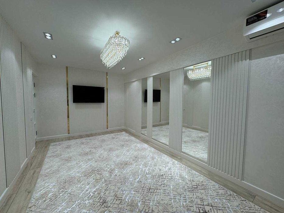 Срочно продаю!!! Ц-5 Минор метро 4-комнат 110м² Ор-р ресторан На Небе