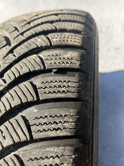 2 бр. зимни гуми 195/65/15 Hankook DOT 2719 6+ mm