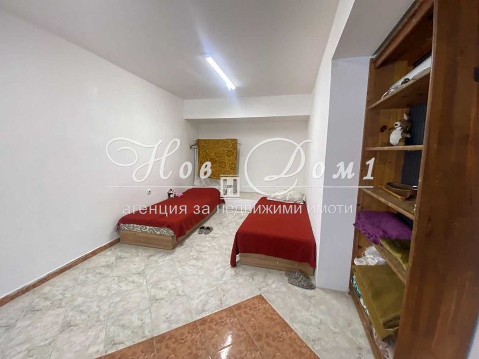 Дава се под наем Двустаен апартамент в Варна, Цветен квартал - 50 кв.м за 255 € - Снимка #3