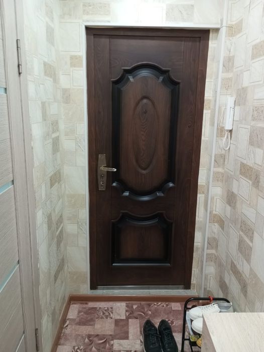 Продам квартиру 4-35