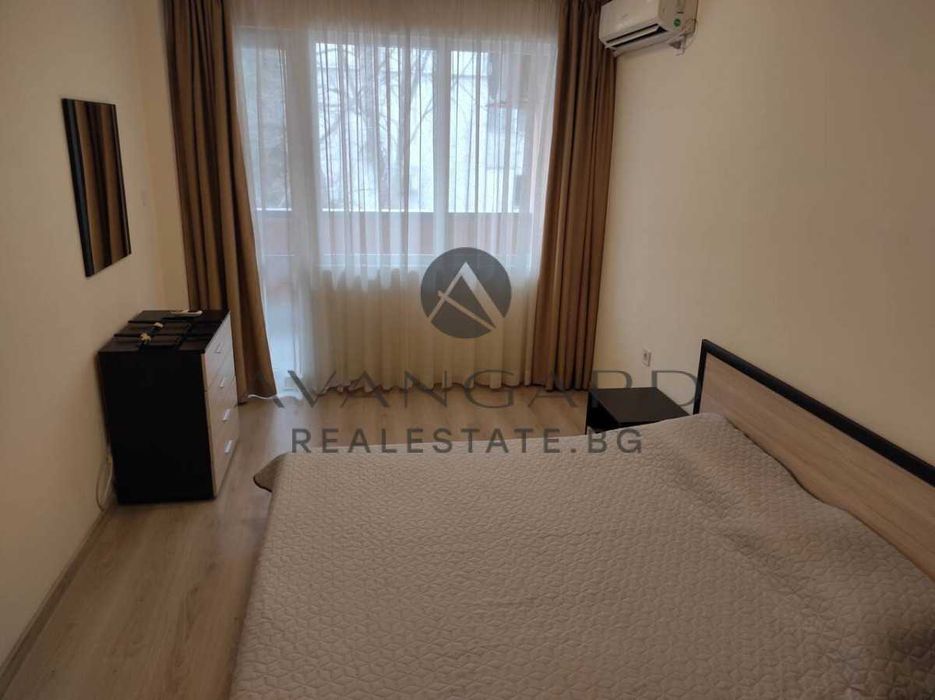 Продава се Двустаен апартамент в Пловдив, Кючук Париж - 75 кв.м за 1768 €/кв.м - Снимка #7