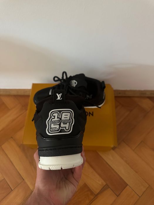 Lv skate barbati