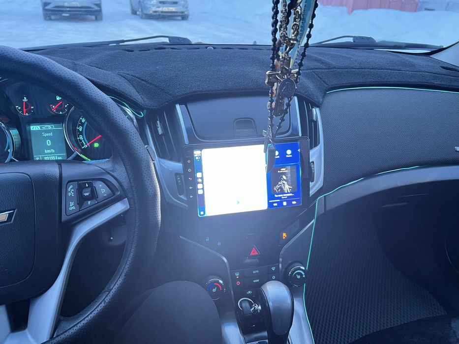 Продам шеврале круз универсал