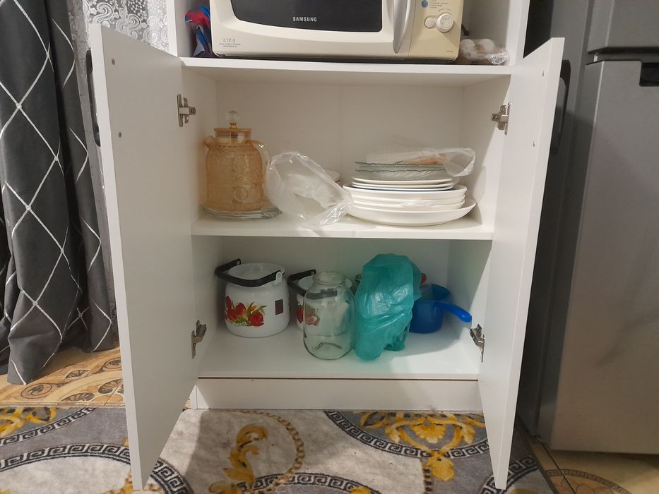 Продаётся шкаф  кухни