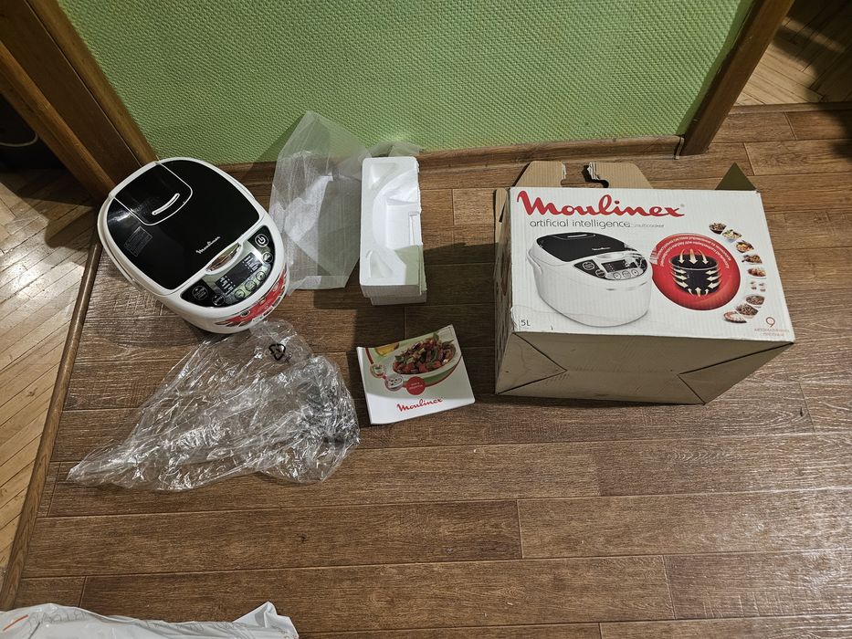 Продам мультиварку Moulinex MK707832, серия R19