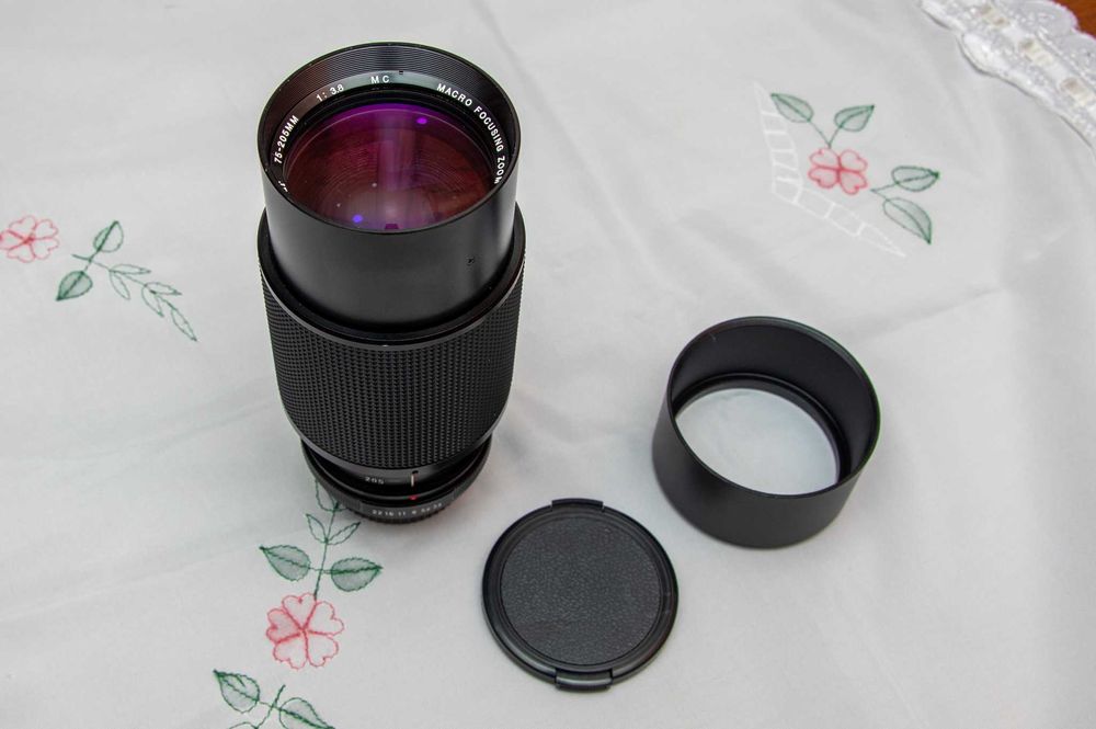 Vivitar 75-205 f/3.8